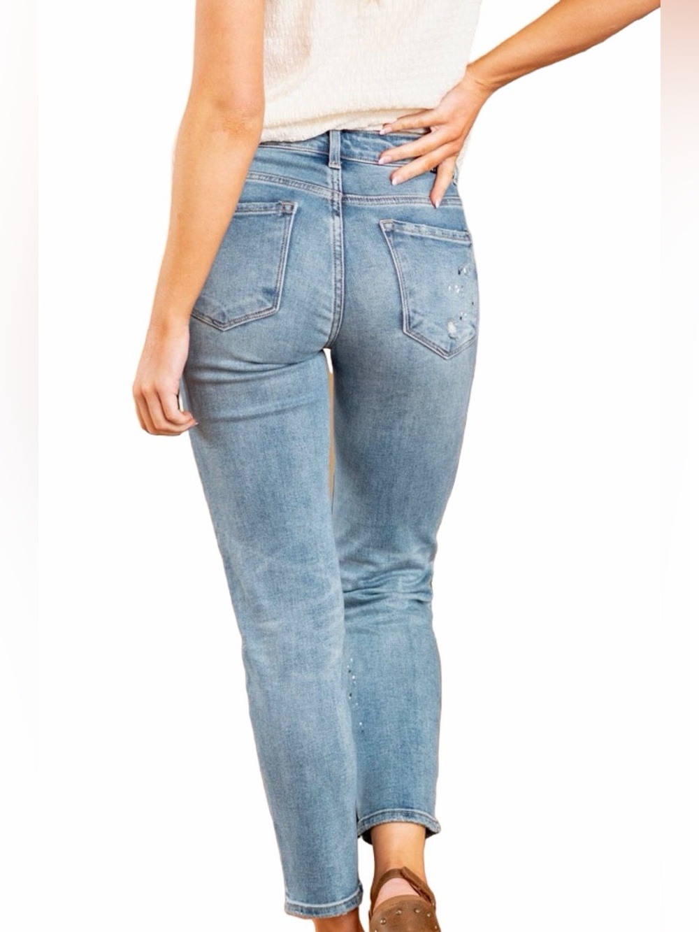 RISEN | SIZE 29 | PEYTON MID RISE TAPERED DISTRESSED JEAN PAINT SPLATTER DESIGN - Picture 2 of 10
